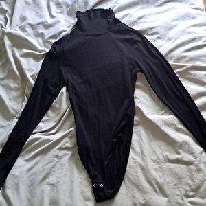 Everlane Turtleneck Bodysuit